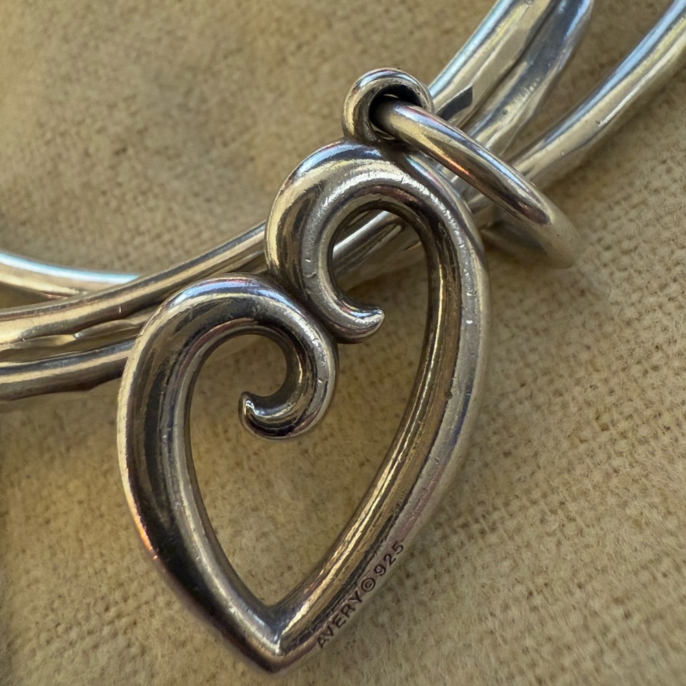 James Avery Mother's Love Bangle Bracelet Sterling Silver- size small - Picture 3 of 8